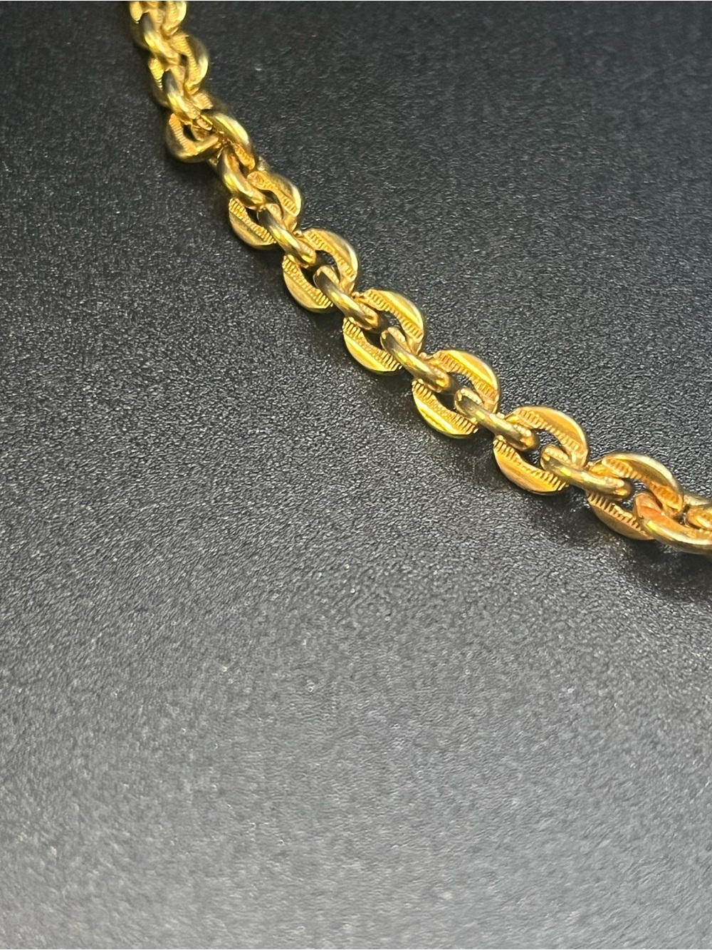 Vintage gold tone tassel pendant necklace 22 inch textured bead statement - Picture 11 of 11